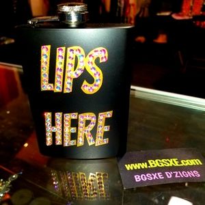 Flask LIPS HERE!